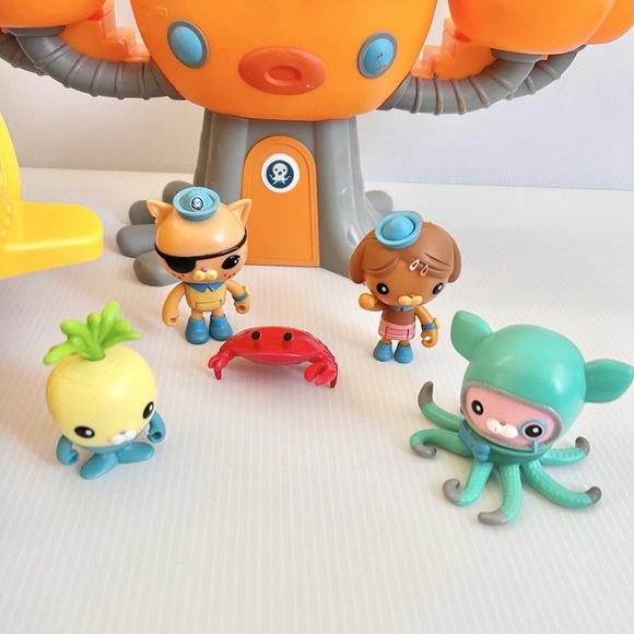Octonauts Gup S Polar Explore Vehicle Captain Figure + Octopod Incomplete WORKS - Picture 9 of 12